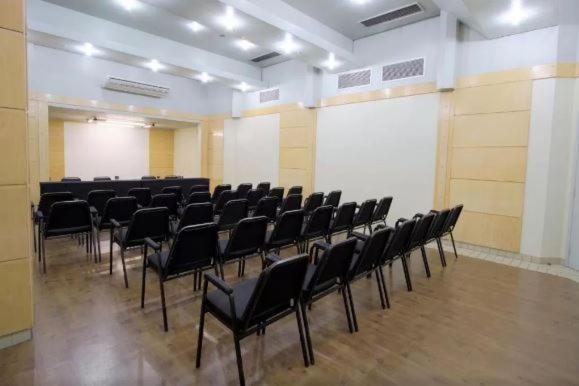 Flat Luxo Premium - Londrina Flat Hotel - 43M² #Garagemgratis ภายนอก รูปภาพ
